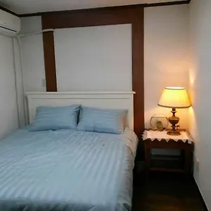 https://k-star-road-guesthouse-hostel.hotels-seoul.net